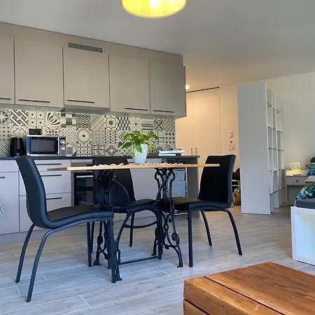 Taou Apartment